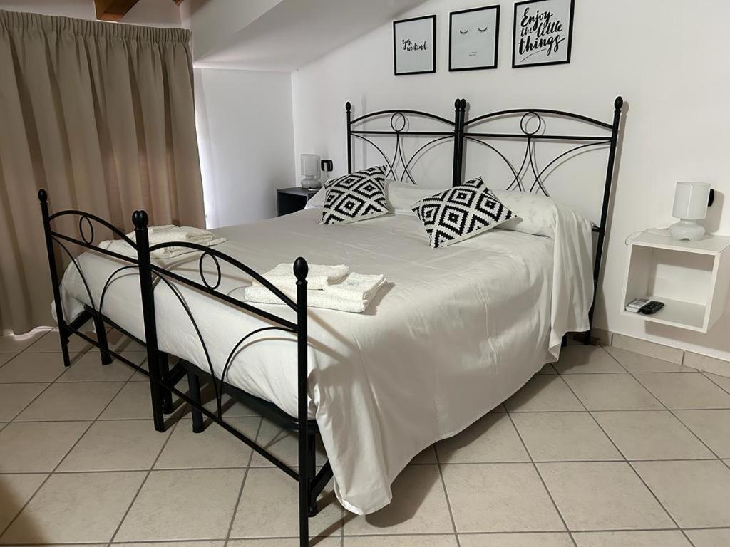 B&B Casa Letizia Trentinara 外观 照片
