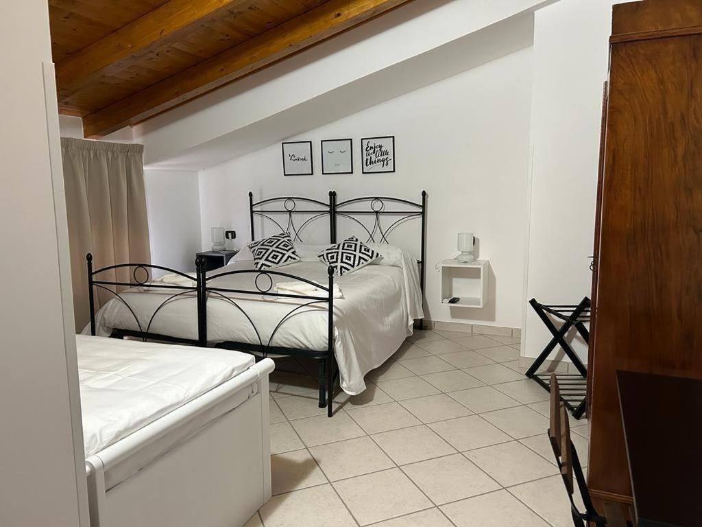 B&B Casa Letizia Trentinara 外观 照片